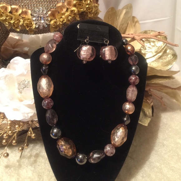 NY Collection Jewelry Statement Necklace And Earrings Set Marked Ny